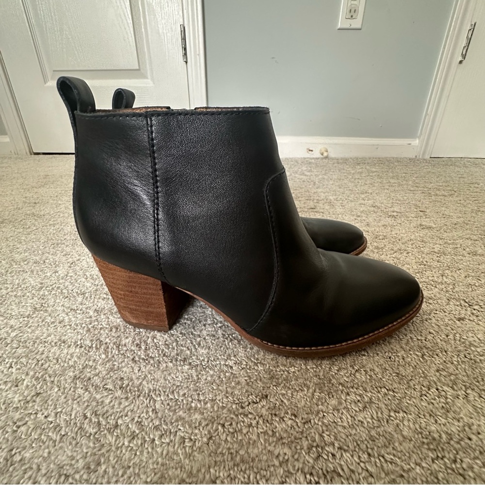 Madewell Black Ankle Boots with Brown Heel